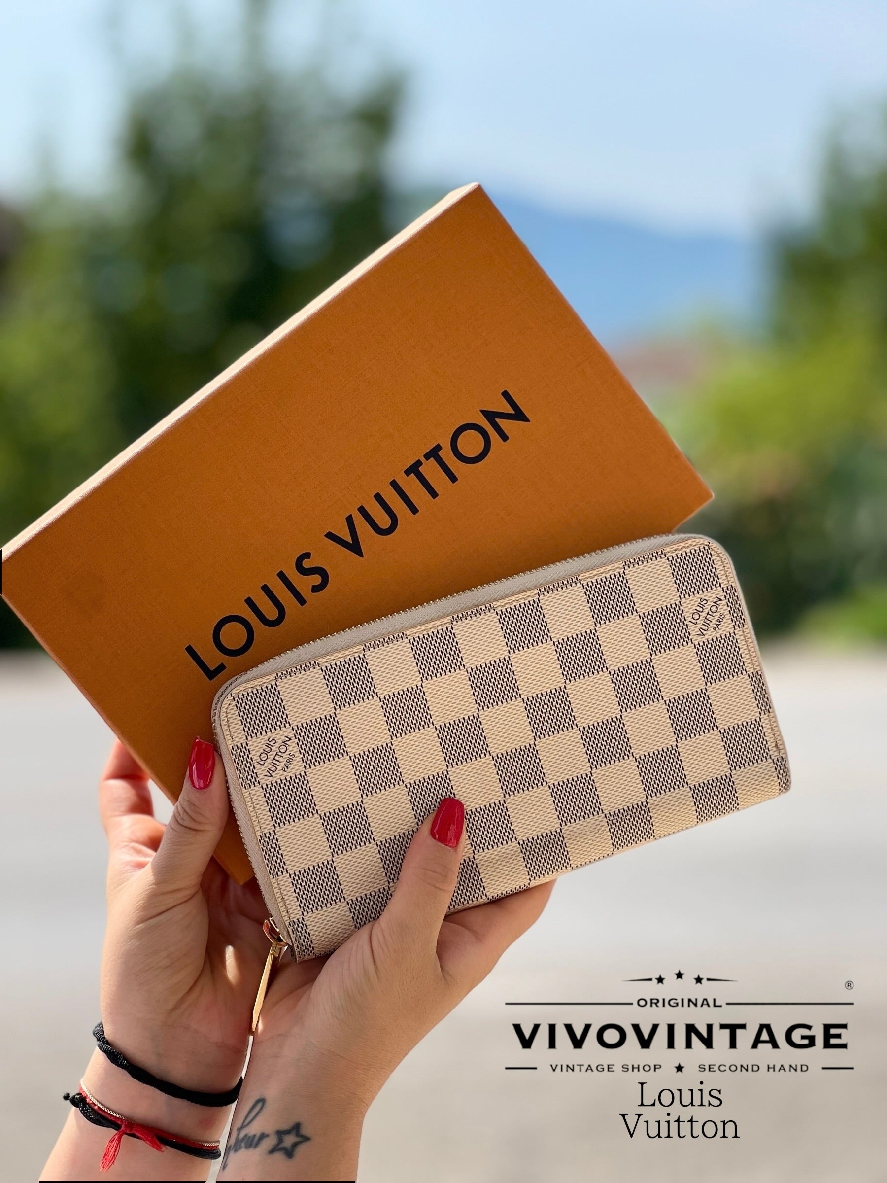 ❤️ Authentic Louis Vuitton 2024 Damier Azur Wallet❤️