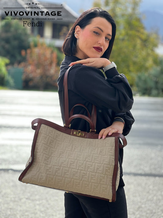 Borsa Peekaboo Fendi