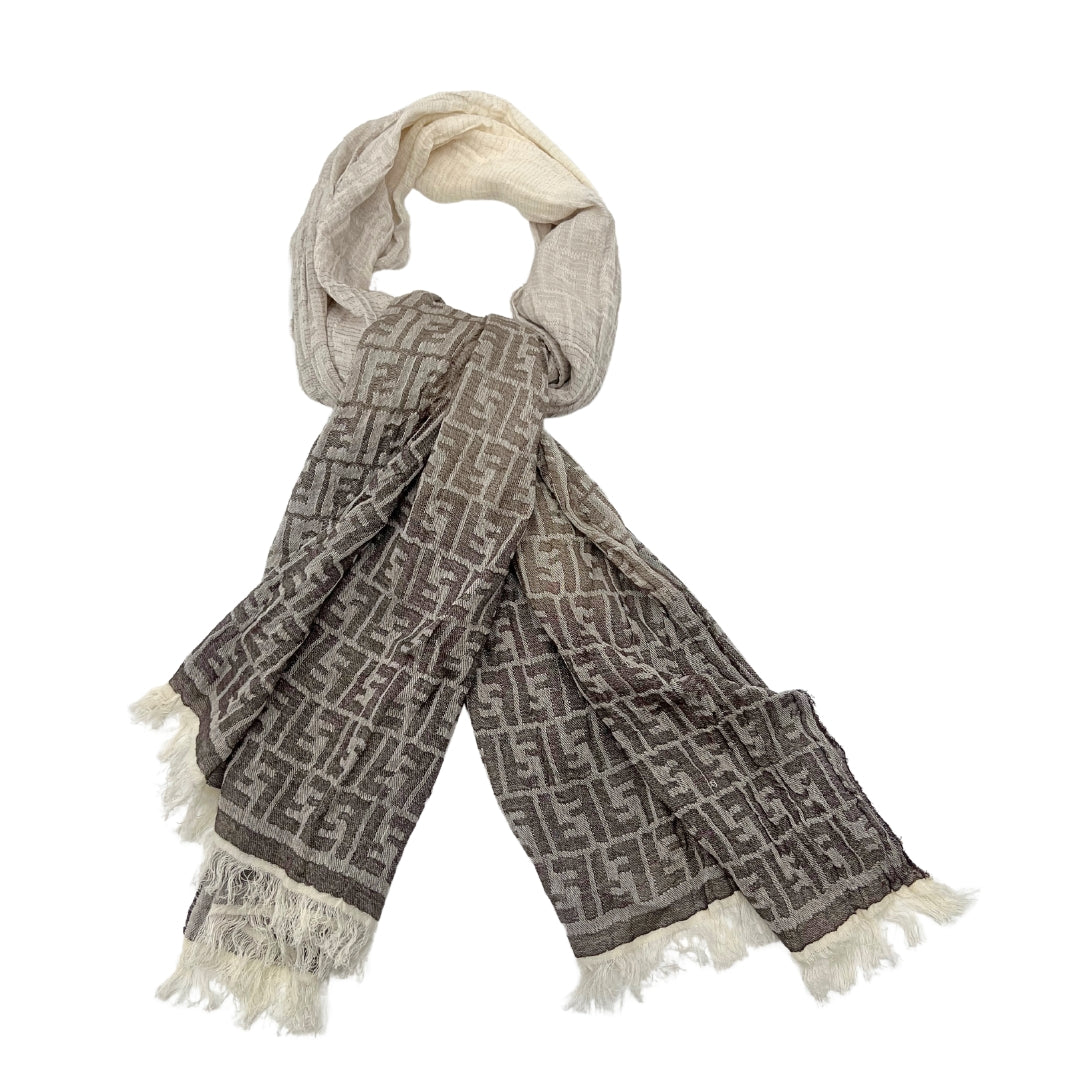 Foto del foulard Fendi, accessori usati di lusso