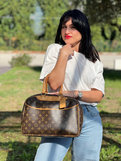 Deauville Louis Vuitton