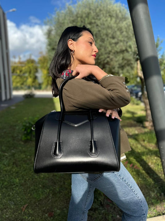 Givenchy Antigona Lock