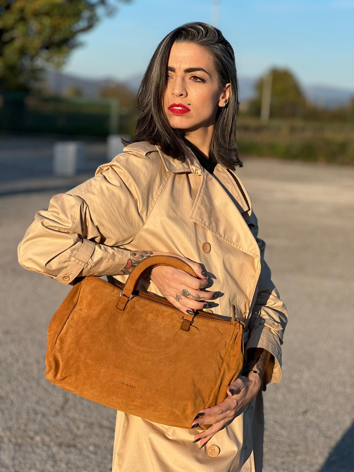 Borsa Prada scamosciata