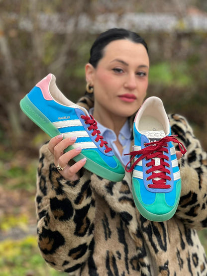  Scarpe Gazzelle Gucci x Adidas in raso e pelle multicolore. Munite di corredo, di lusso, originali, ottime condizioni.