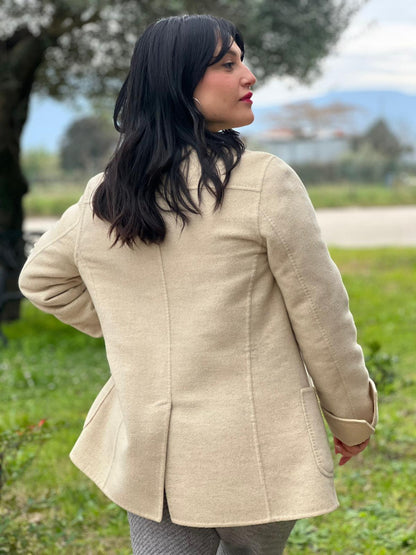 Giacca Loro Piana in 100% cashmere beige, di lusso, originale, ottime condizioni.