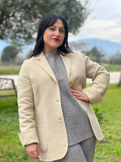 Giacca Loro Piana in 100% cashmere beige, di lusso, originale, ottime condizioni.