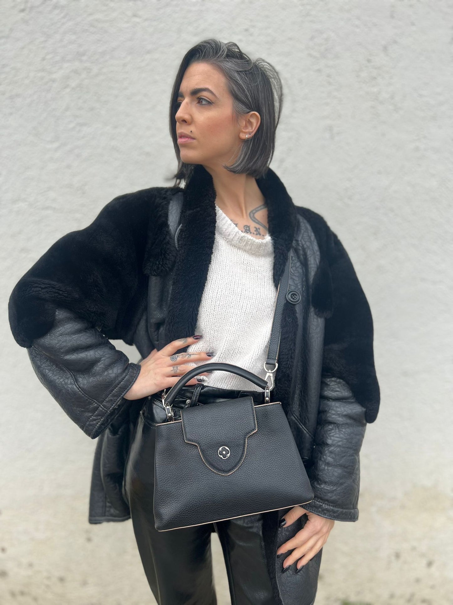 Louis Vuitton Capucines BB