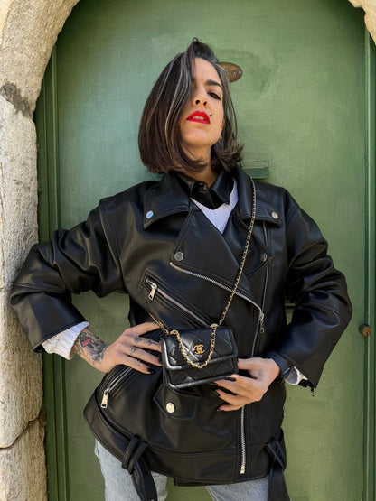 Borsa Chanel Mini Button On Top Flap nera