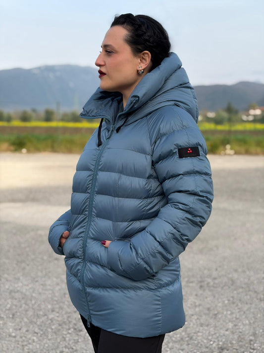  Piumino Peuterey trapuntato in 100% poliestere, di lusso, originale, ottime condizioni, usata.