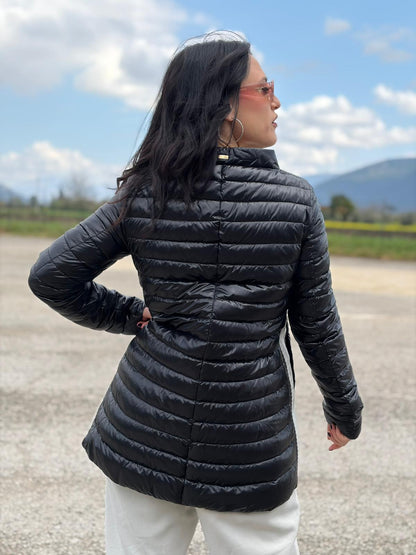 Piumino Herno nero trapuntato, di lusso, originale, ottime condizioni, usato