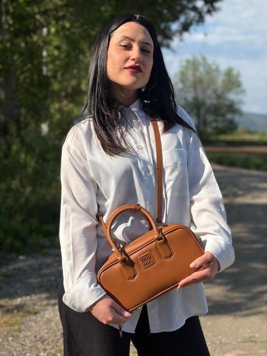 Borsa Arcadie Miu Miu cognac