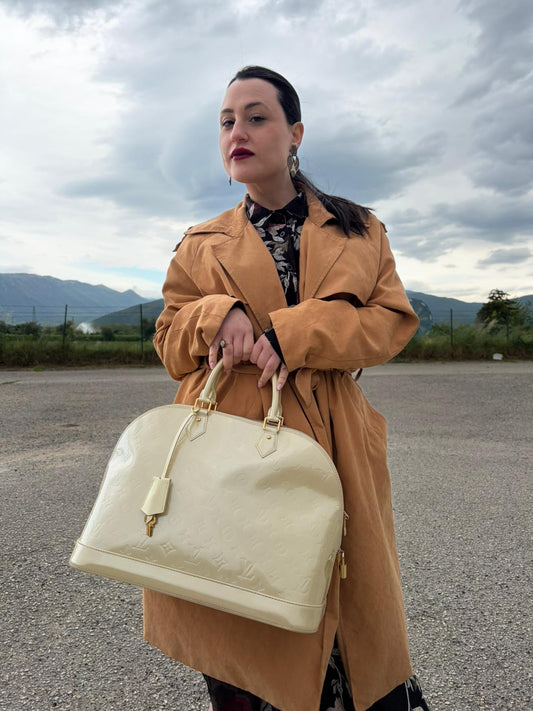 Alma GM vernis Louis Vuitton