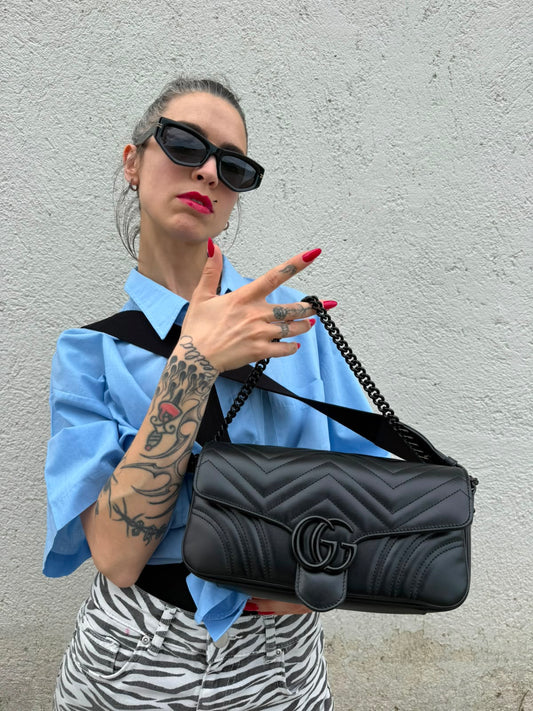Borsa Gucci Marmont nera misura media