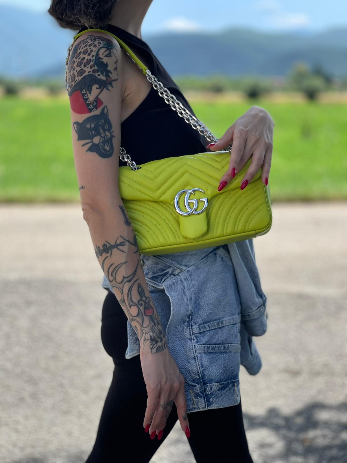 Borsa Gucci Marmont lime misura media