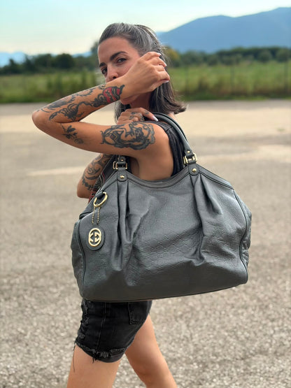 Borsa Gucci Sukey guccissima grigia