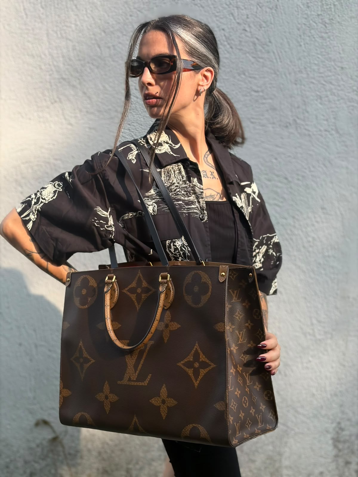 OnTheGo GM Louis Vuitton monogram