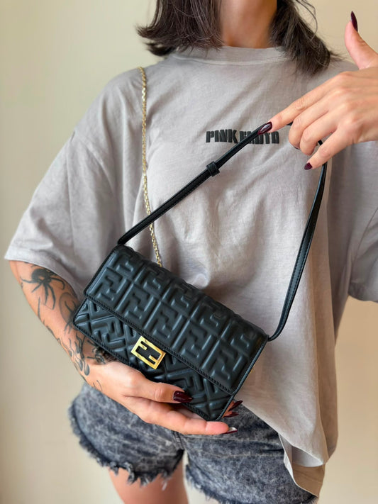 Wallet On Chain Tube Fendi