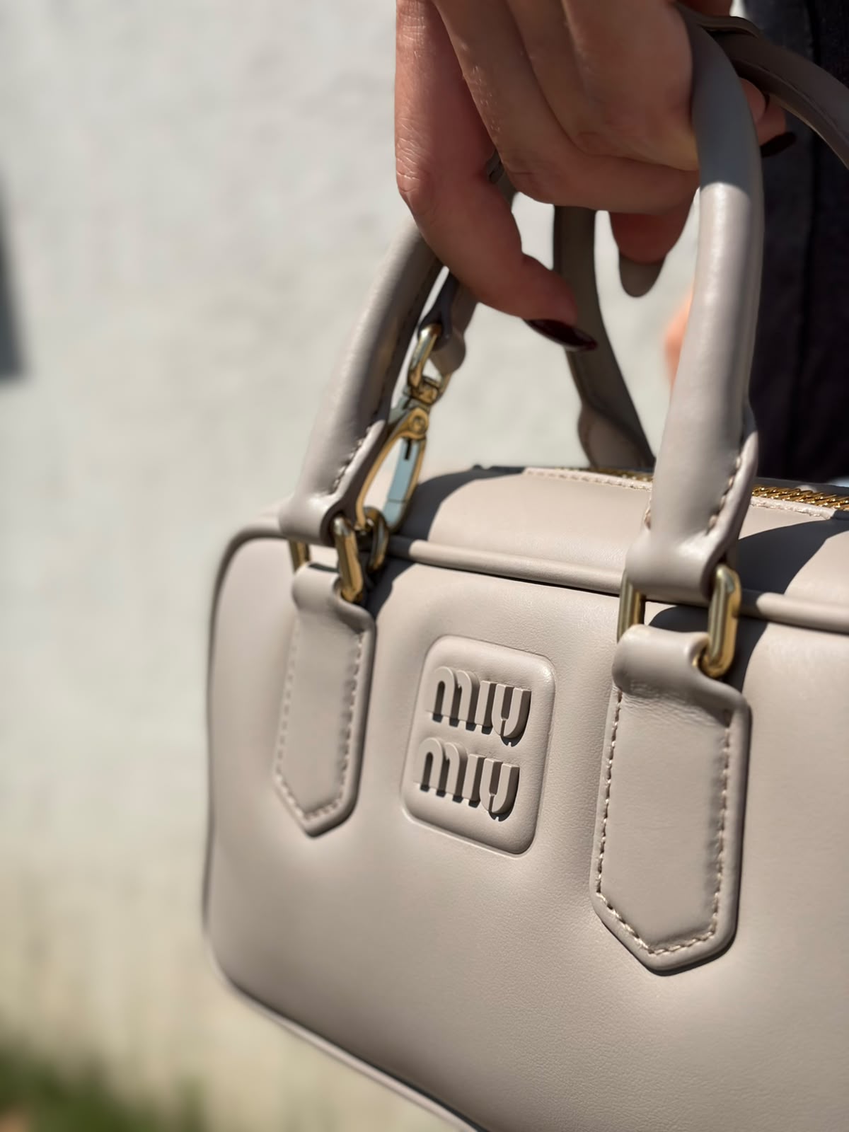 Borsa Miu Miu Arcadie regular pomice