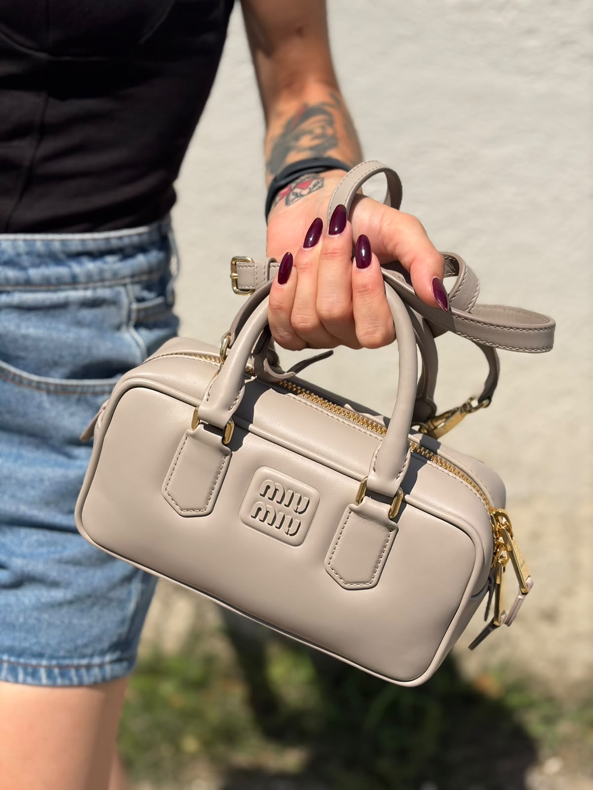 Borsa Miu Miu Arcadie regular pomice