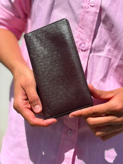 Long Wallet Taiga Louis Vuitton