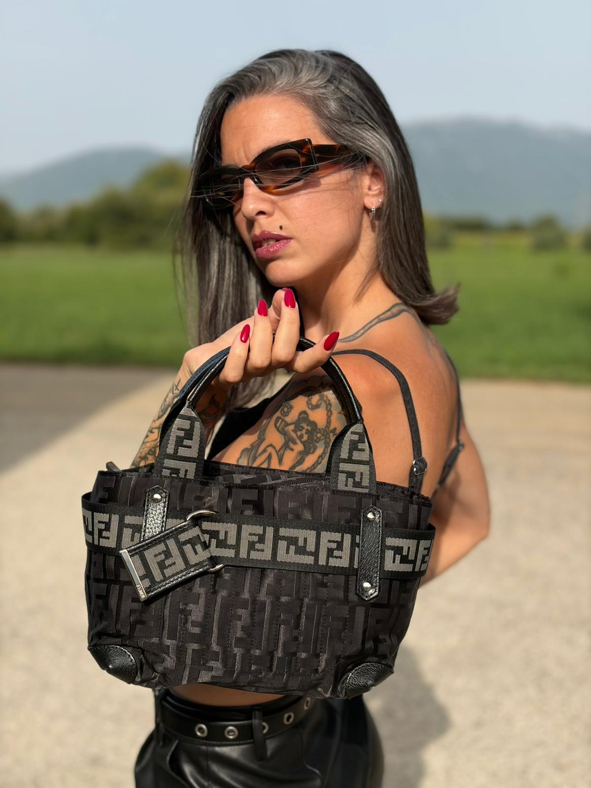 Mini Tote Fendi Zucca nera