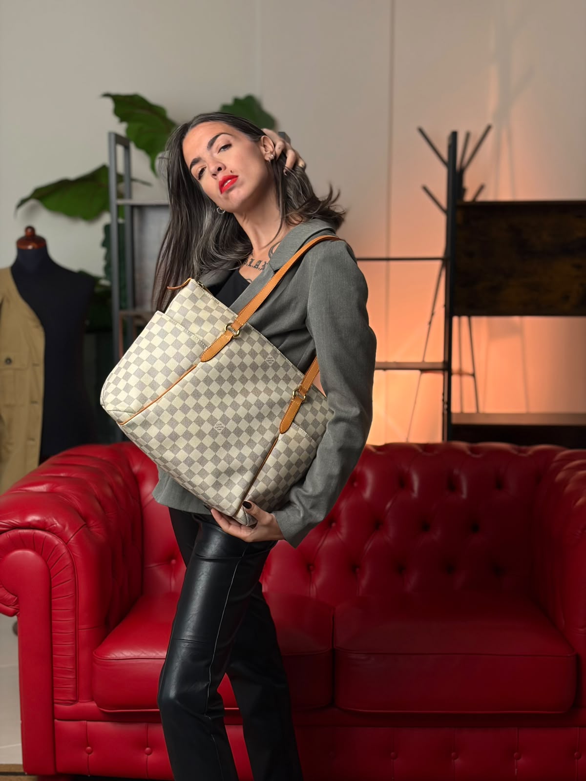 Totally Damier Azur Louis Vuitton