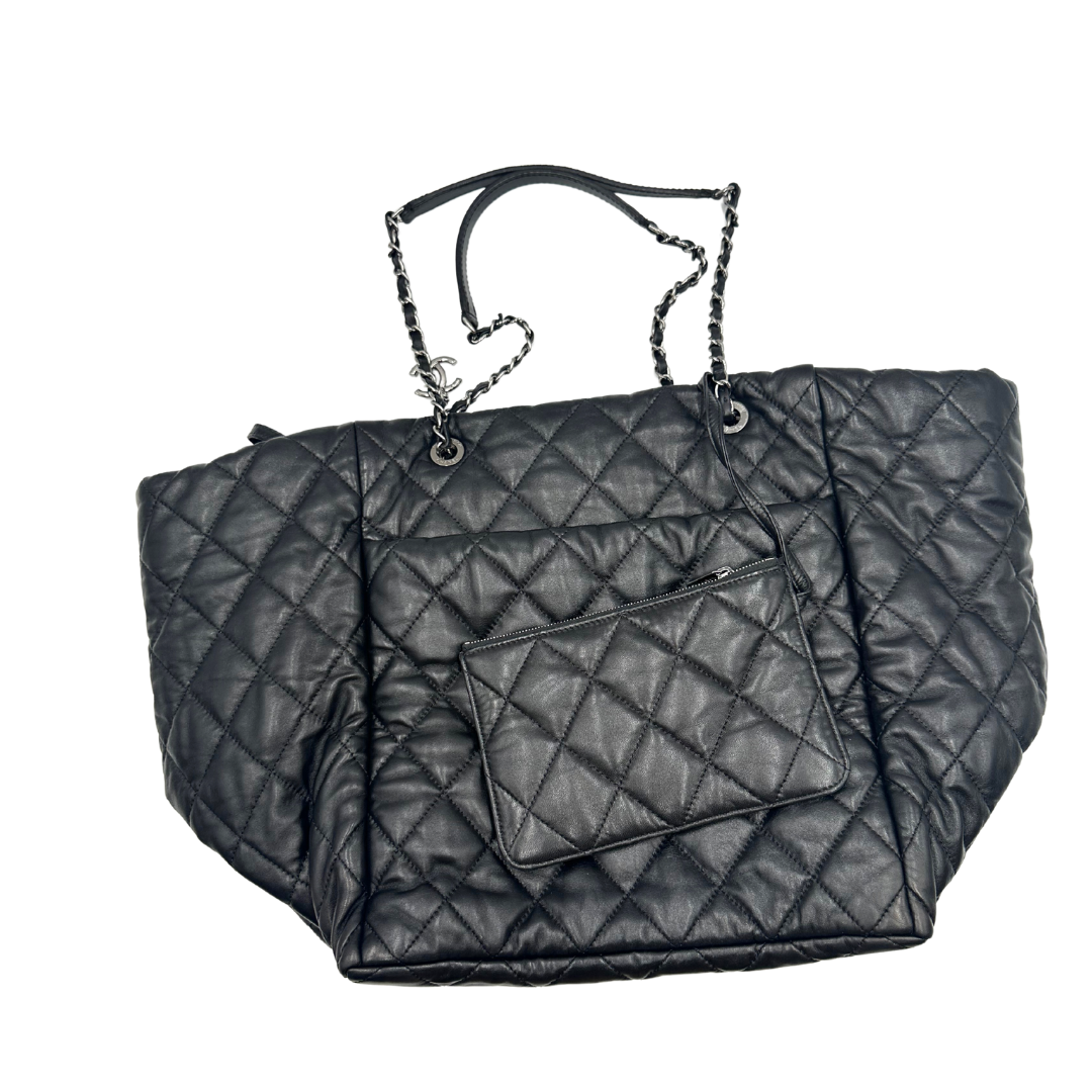 Tote Chanel Week End On Mars nera