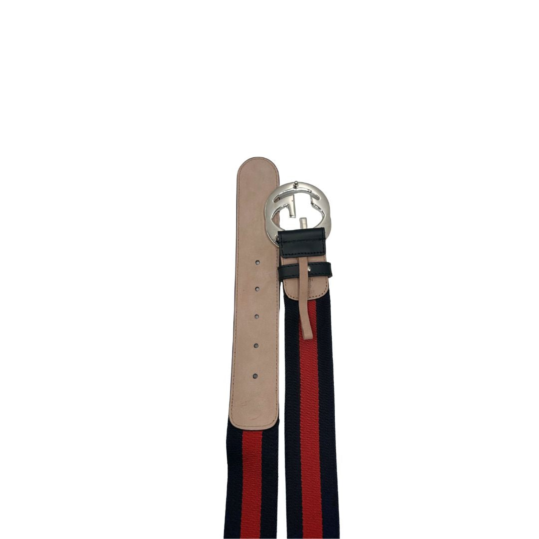 Cintura Gucci elasticizzata con strisce trama Web blu e rosse, finiture in pelle blu e parti metalliche argentate