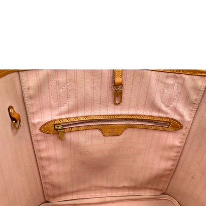 Tasca di una borsa Neverfull MM Louis Vuitton in canvas Damier Azur con finiture in vacchetta naturale e parti metalliche dorate. Originale, usata, di lusso, in ottime condizioni