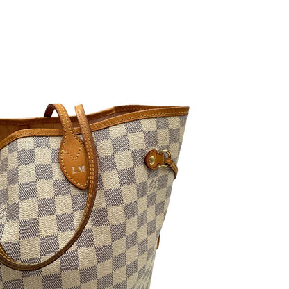 una borsa Neverfull MM Louis Vuitton in canvas Damier Azur con finiture in vacchetta naturale e parti metalliche dorate. Originale, usata, di lusso, in ottime condizioni