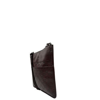 Borsa Gucci in pelle GG, munita di una tracolla in tessuto regolabile, di lusso, originale, ottime condizioni, usata.