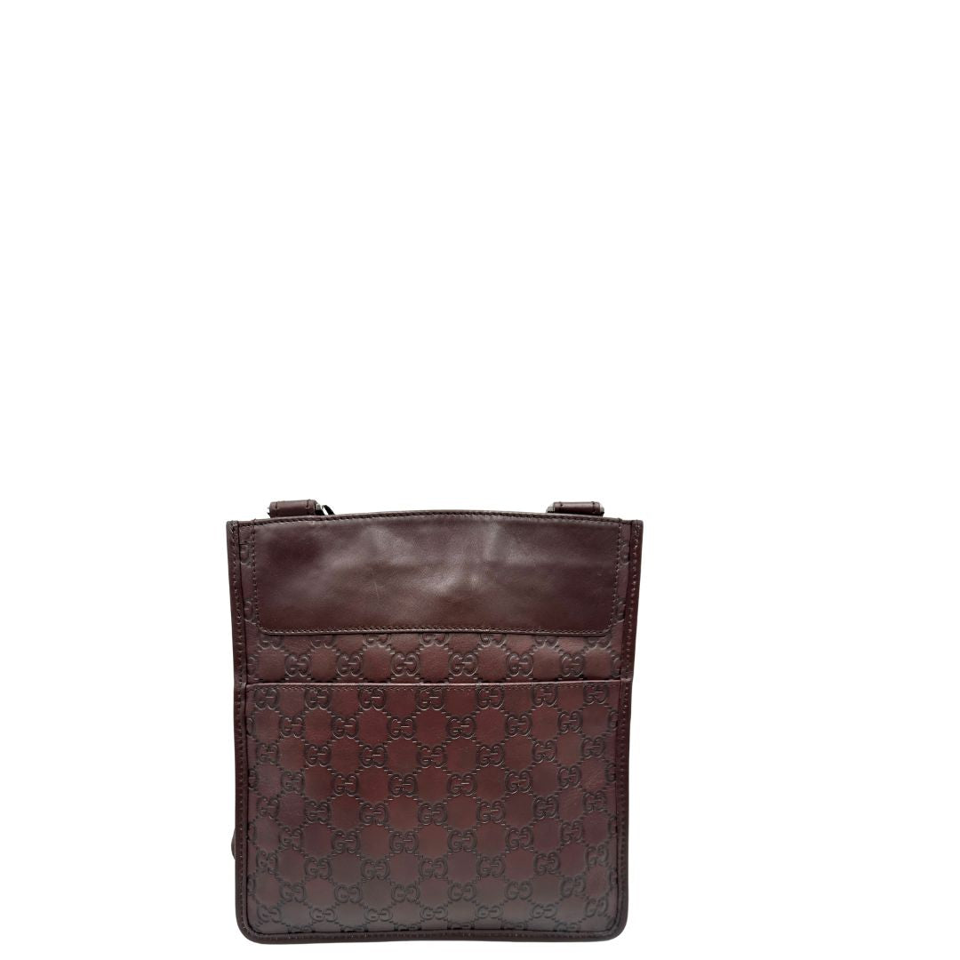 Borsa Gucci in pelle GG, munita di una tracolla in tessuto regolabile, di lusso, originale, ottime condizioni, usata.