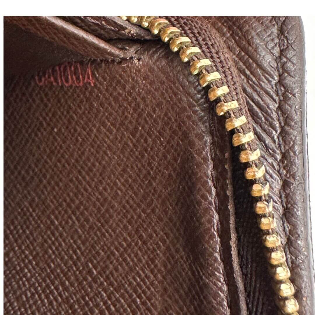 Portafoglio Louis Vuitton con zip