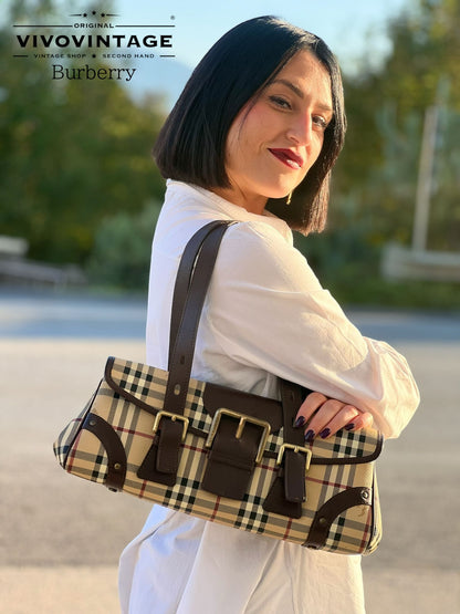 Borsa Burberry tartan con profili in pelle marrone. Borse di lusso usate ed originali