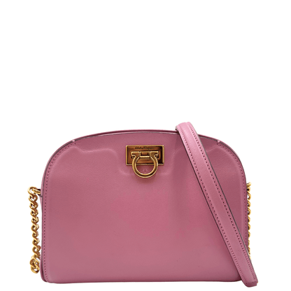 Borsa Salvatore Ferragamo in pelle rosa con tracolla. Borse di lusso usate