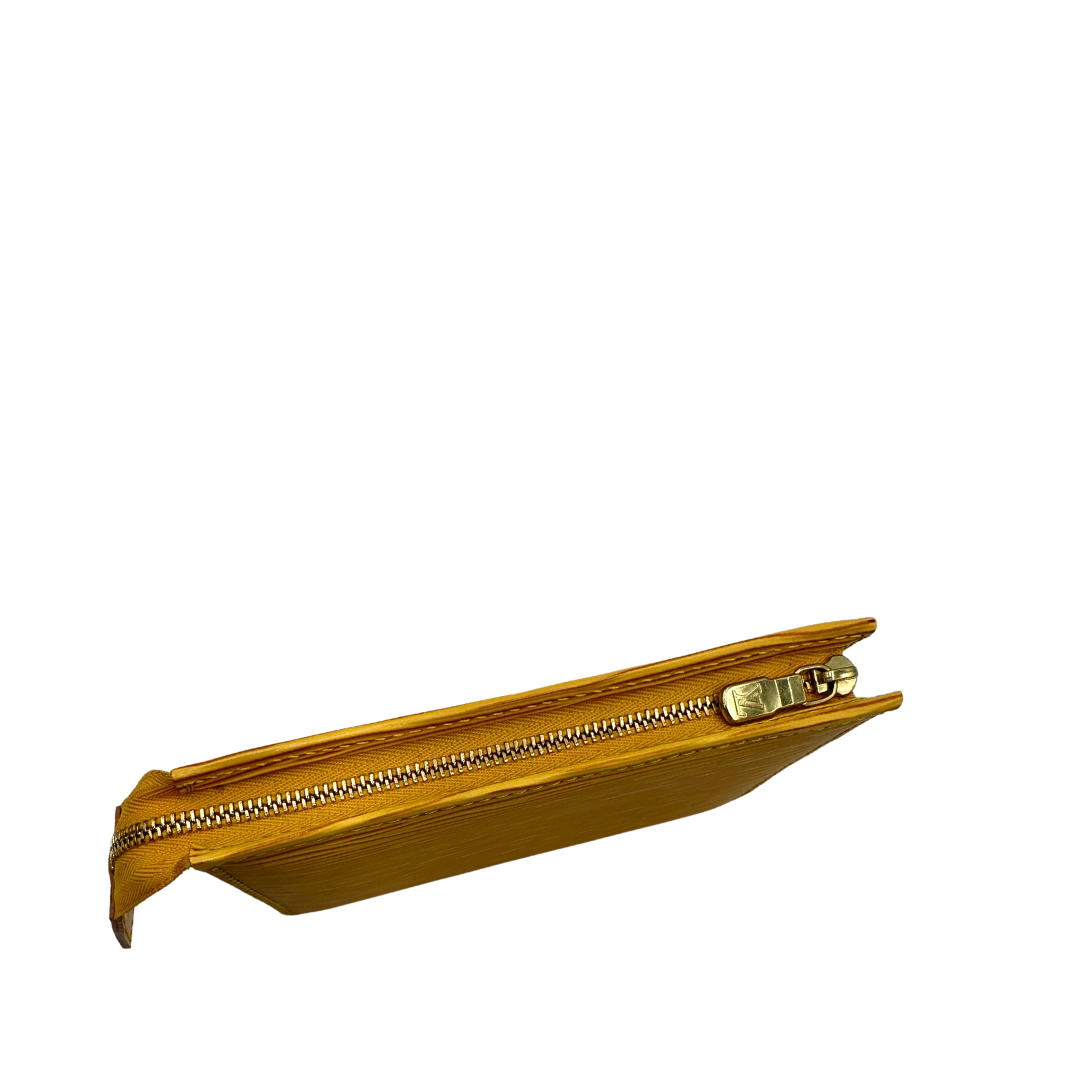 Pochette Epi Louis Vuitton – foto 7 di 12