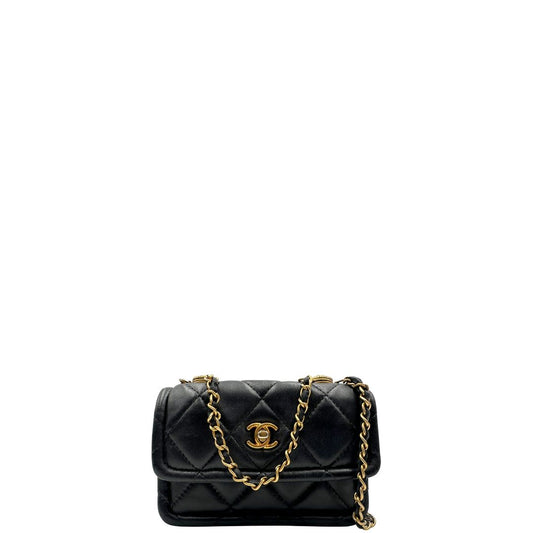 Borsa Chanel Mini Lambskin Button On Top Flap nera