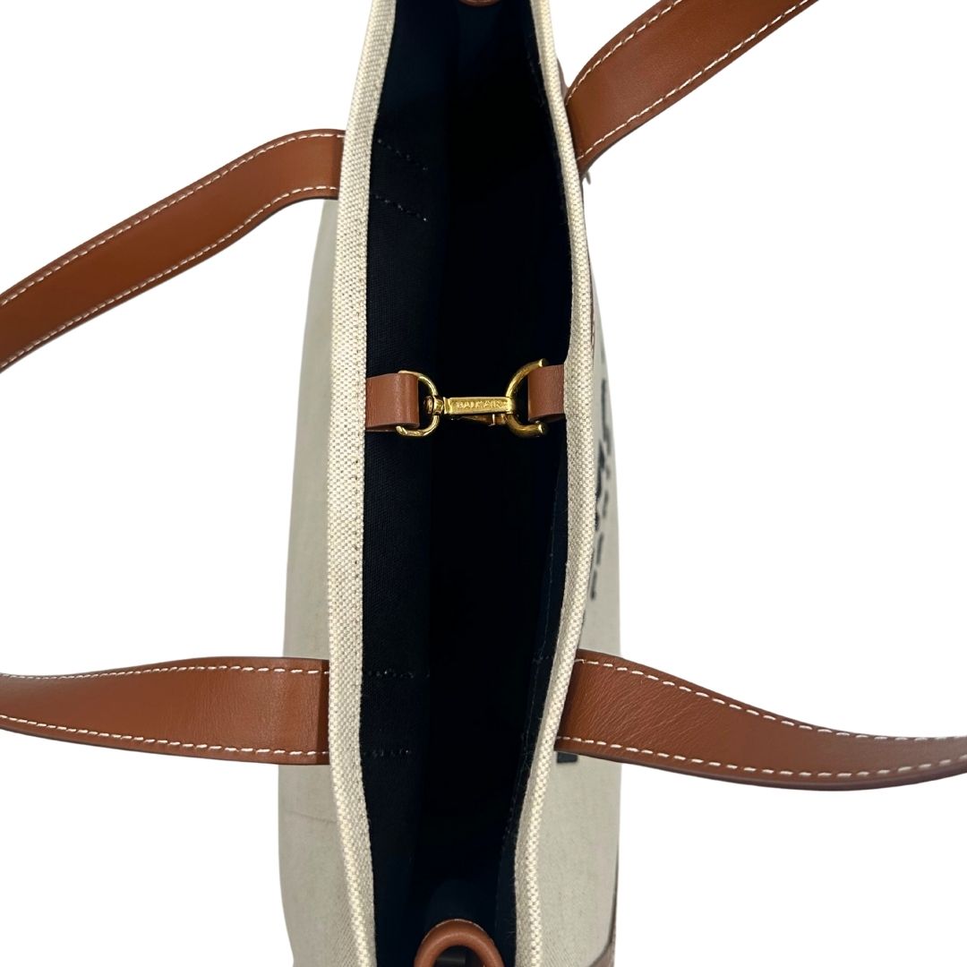 interno Borsa Balmain in tessuto color sabbia rifinita con parti in pelle marroni; munita di doppi manici e una pochette estraibile 