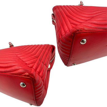 angoli Borsa Dot Com Fendi in pelle rossa con parti metalliche argentate con manico singolo e tracolla scorrevole in catena con spallaccio in pelle 