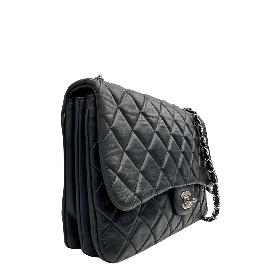 Borsa Chanel Flap Bag blu notte