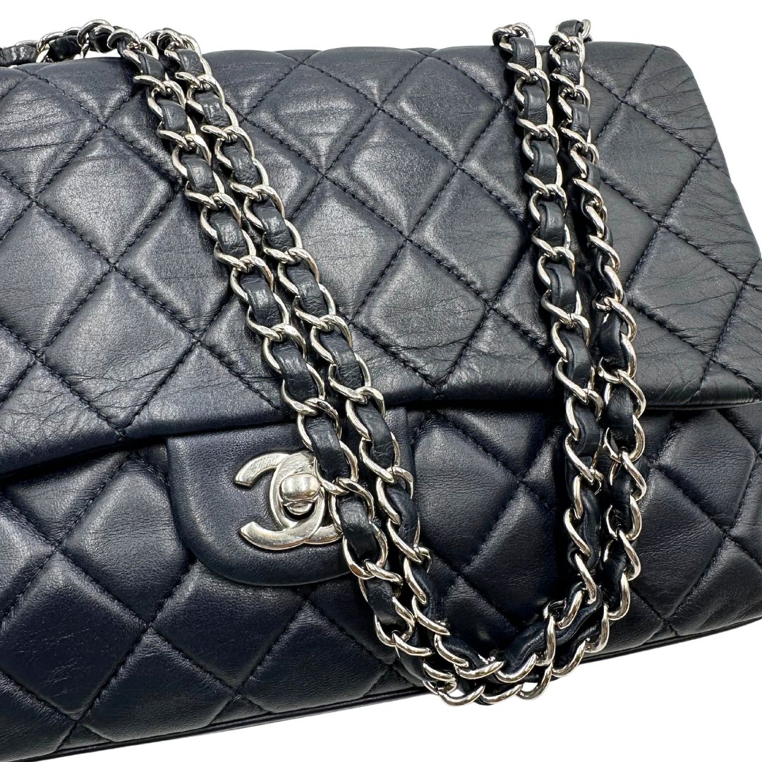 Borsa Chanel Flap Bag blu notte