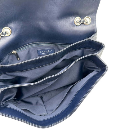 Borsa Chanel Flap Bag blu notte