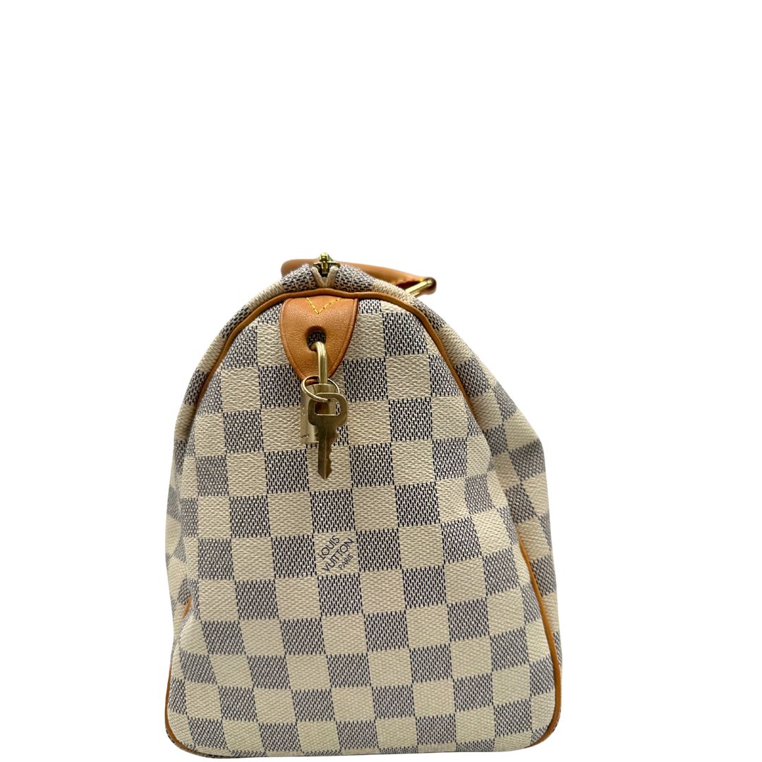 lato lucchetto e chiavi 