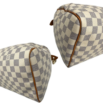 angoli  Borsa Speedy 30 Louis Vuitton in canvas Damier Azur con finiture in vacchetta naturale e parti metalliche dorate. Completo di lucchetto, chiavi e corredo, di lusso, originale, ottime condizioni. 