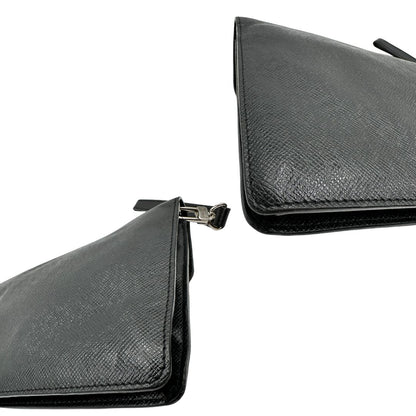 Pochette Taiga Beraia Louis Vuitton