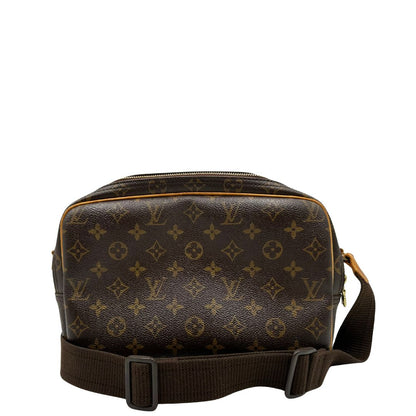 Reporter PM Louis Vuitton
