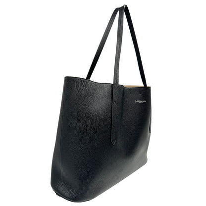 Shopper J&M Davidson