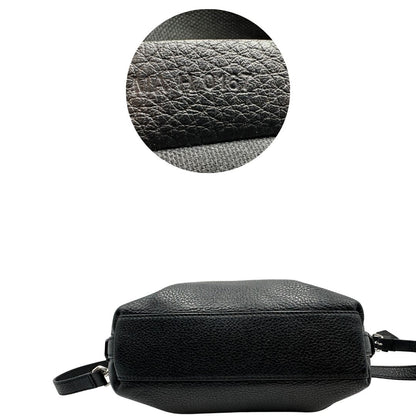 base Borsa Nightingale Givenchy in pelle nera con parti metalliche argentate; munita di doppi manici e una tracolla amovibile e regolabile, di lusso, originale, ottime condizioni, usata. 