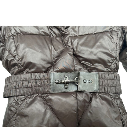 cintura del Piumino Fay marrone in 100% poliammide munito di una cintura in vita e chiusura con cerniera e bottoni, di lusso, originale, ottime condizioni. 