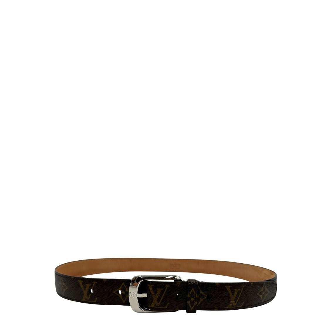 Cintura LV in canvas monogrammato con parti metalliche argentate. Completa di scatola, di lusso, originale, ottime condizioni.