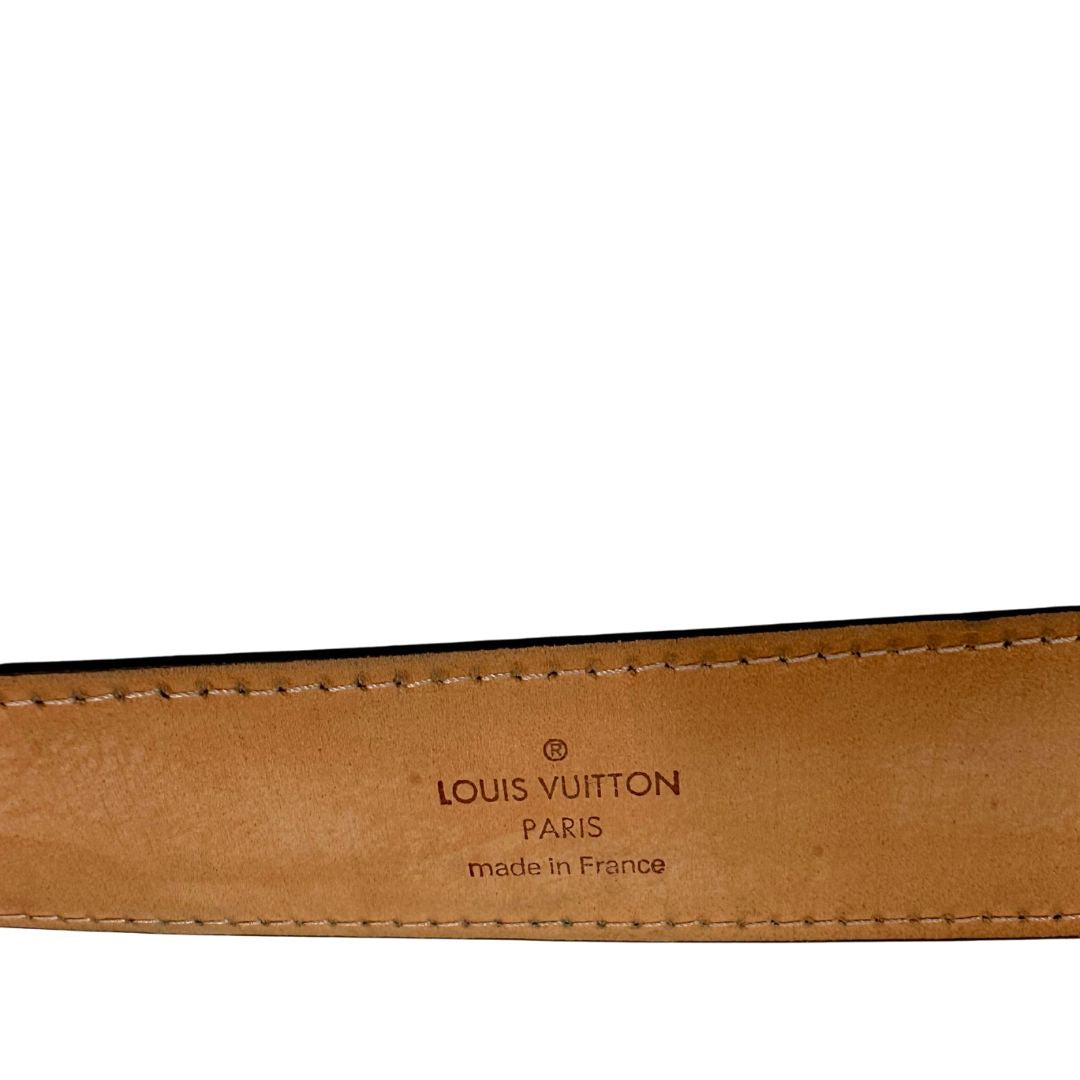 Cintura LV in canvas monogrammato con parti metalliche argentate. Completa di scatola, di lusso, originale, ottime condizioni.